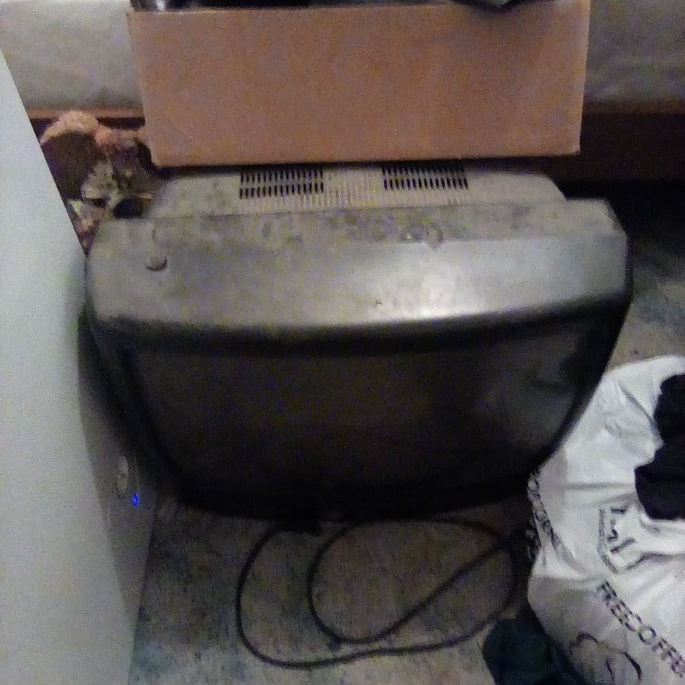 18 inch tv